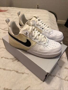 Air Force React 1 Nike White size 8 man/ 9.5 woman